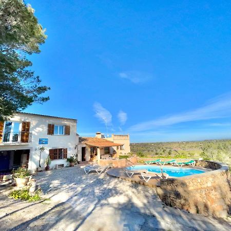 Villa es cau à Manacor  Extérieur photo